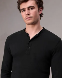 rag & bone Classic Flame Henley Jet Black Hot