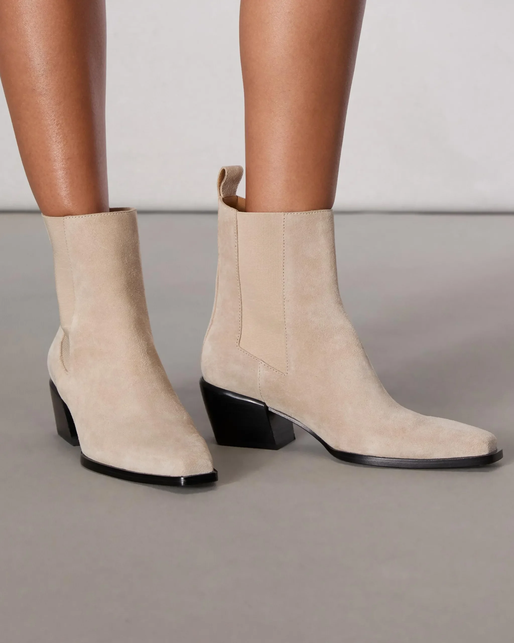 rag & bone Joni Suede Chelsea Boot Light Sand Suede Store