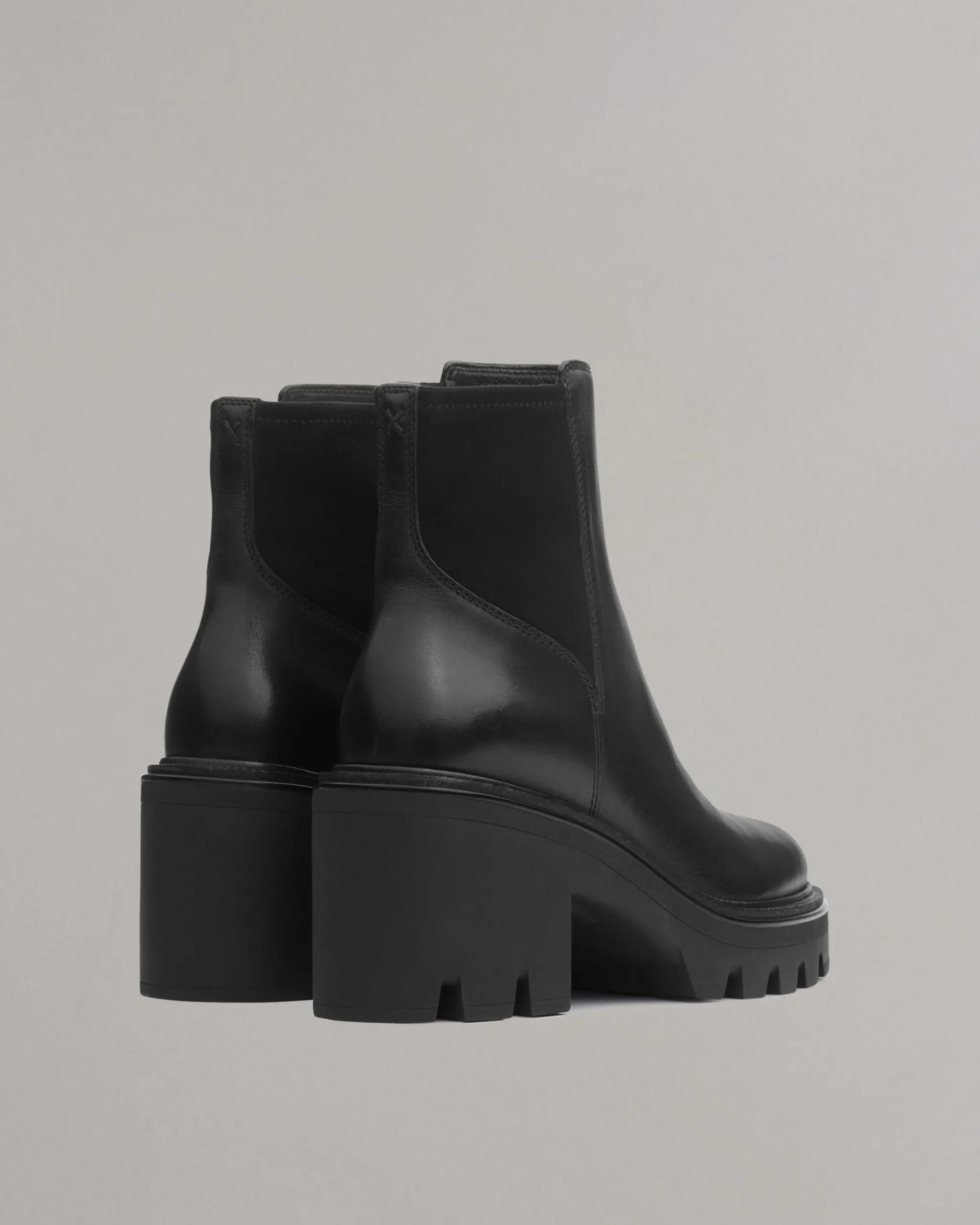 rag & bone Quinn Chelsea Boot Black Hot