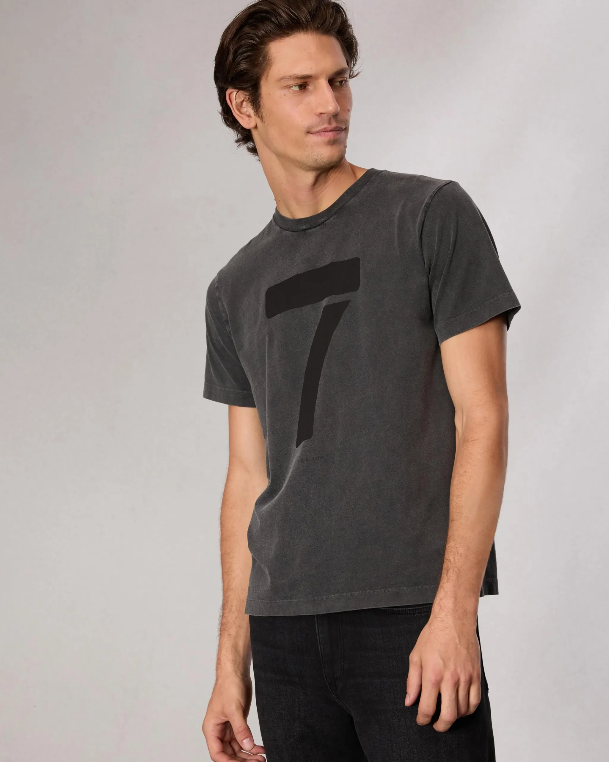 rag & bone rb Number 7 T-Shirt Washed Black Discount