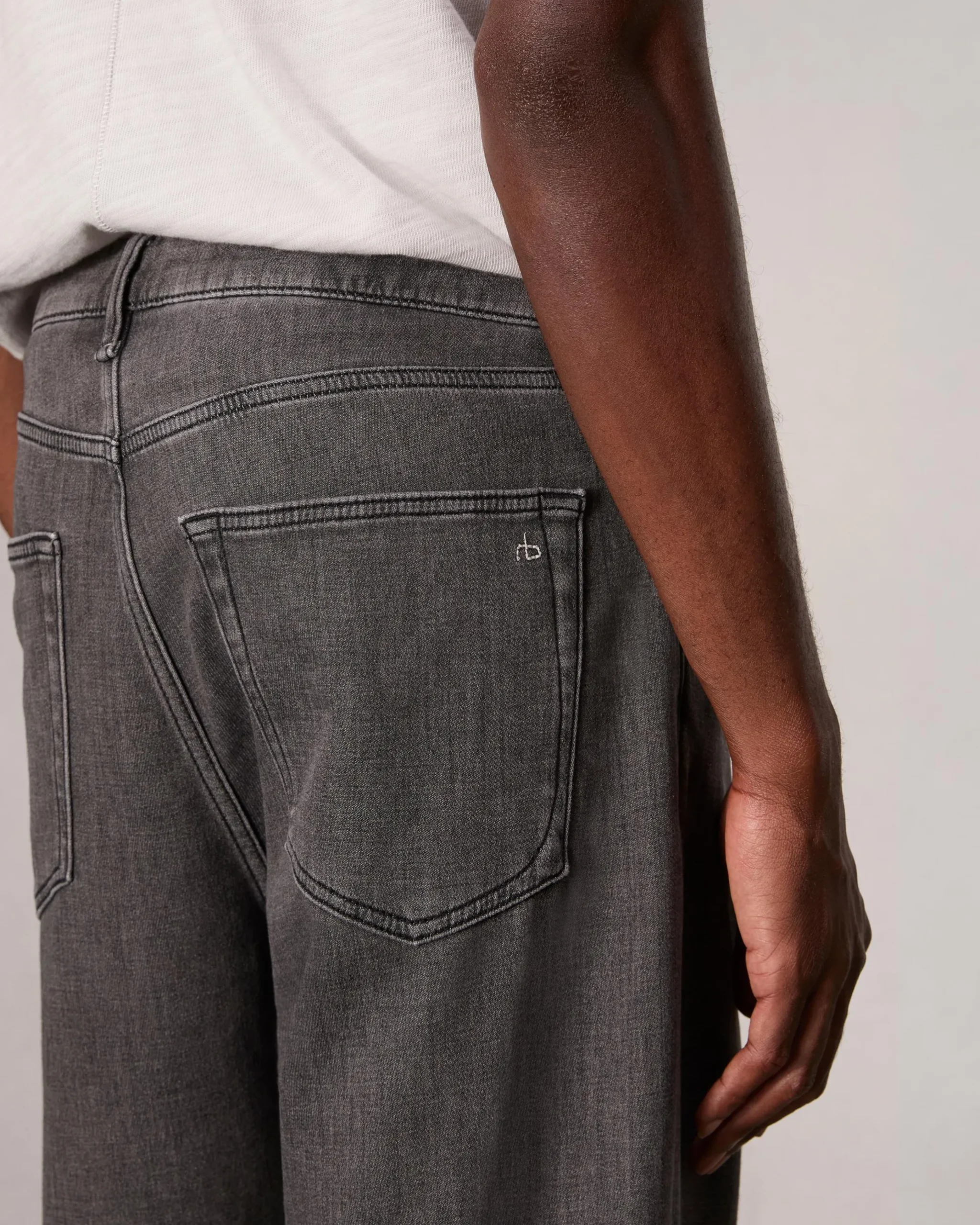 rag & bone rbTAPER Fit Jean Charcoal Flash Sale