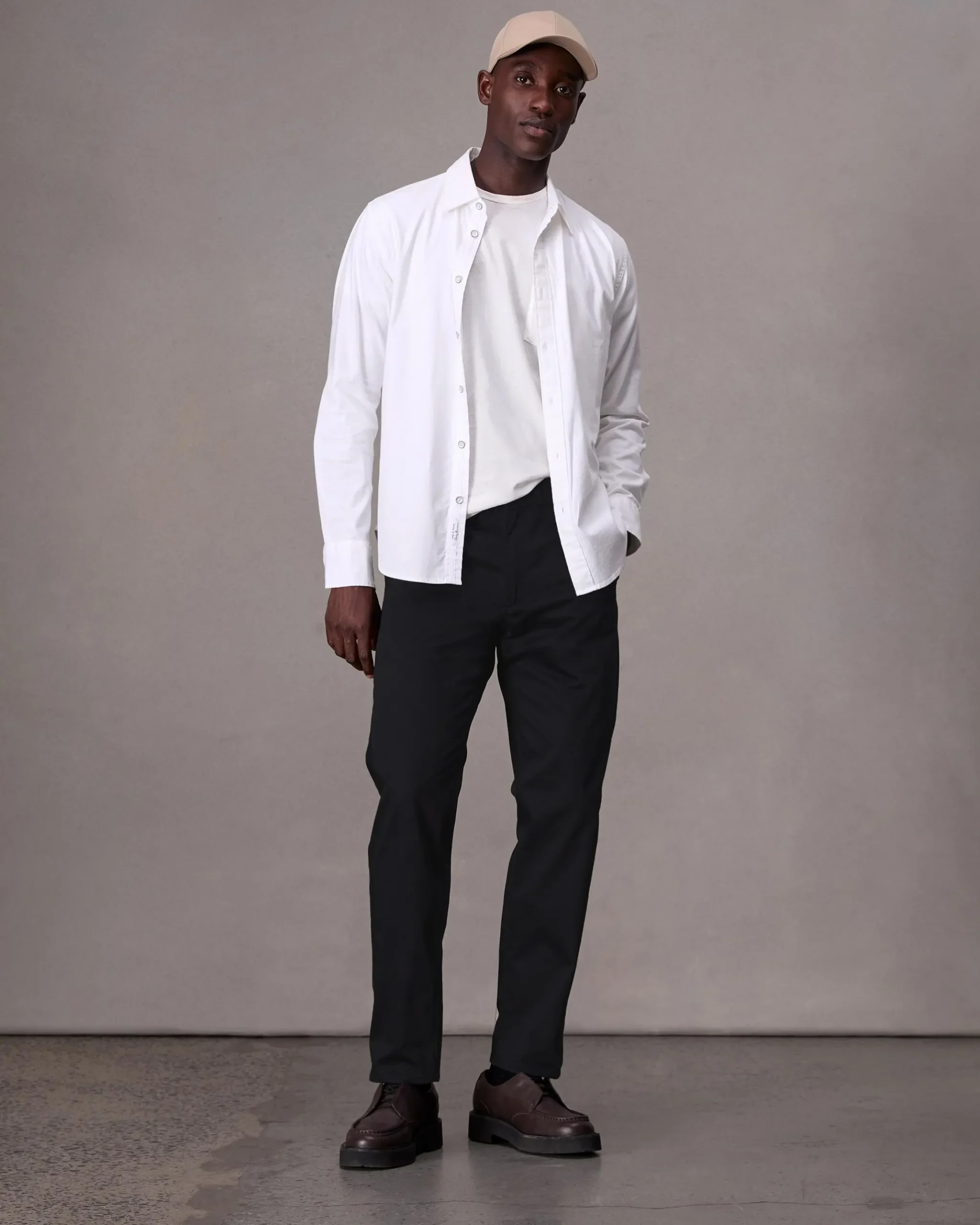 rag & bone Standard Chino Pant Black Online