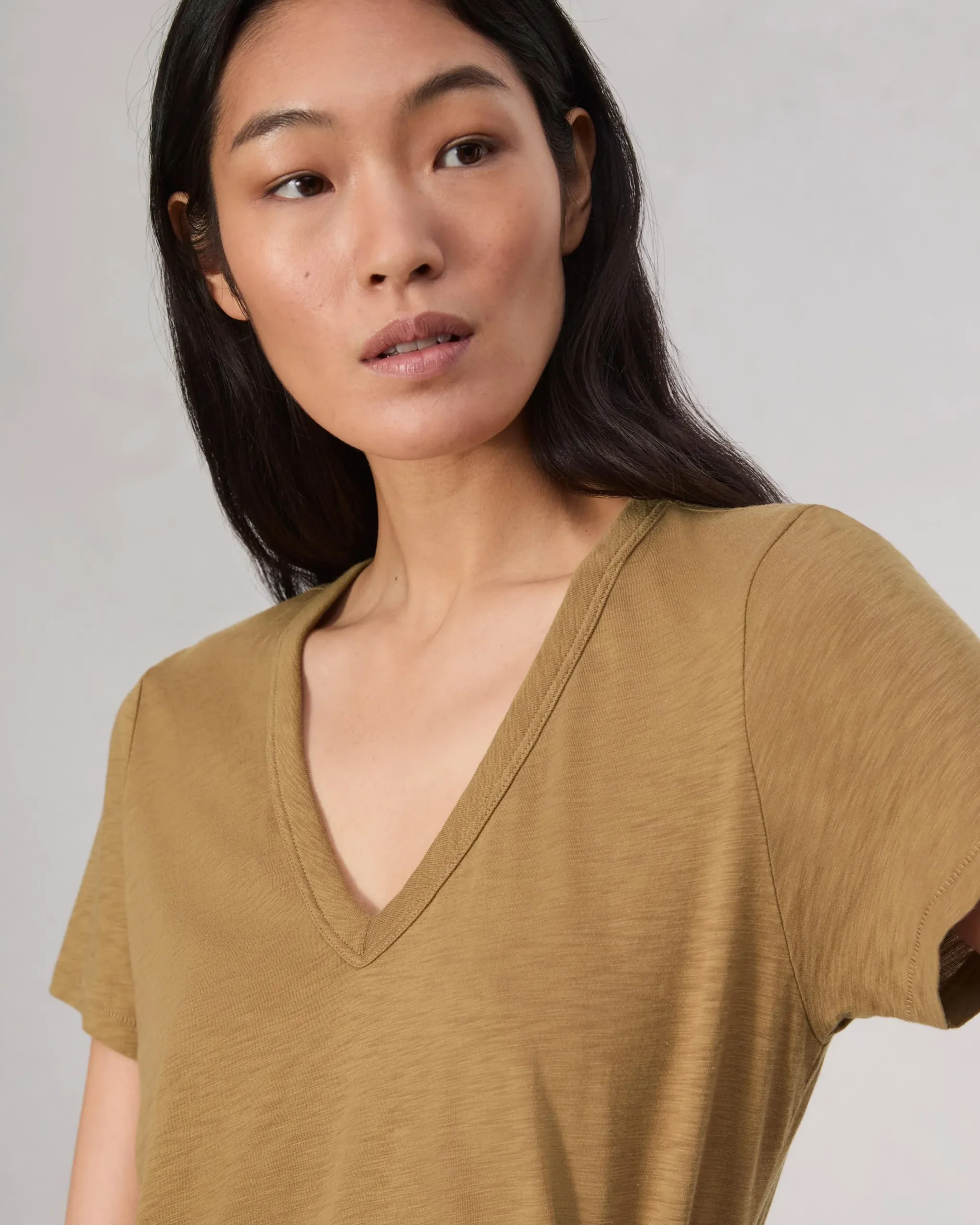 rag & bone The Slub V-Neck Tee Khaki New